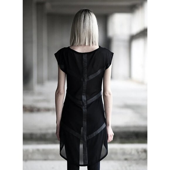 Kali Rose Risin' Tunic - Small - Picture 1 of 9